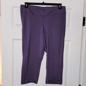 Old Navy Active capri leggings